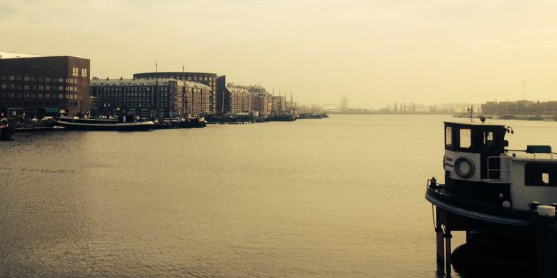 诗词中的匠心：从苏绣与景泰蓝看儒家思想在传统手工艺中的传承与知识分享